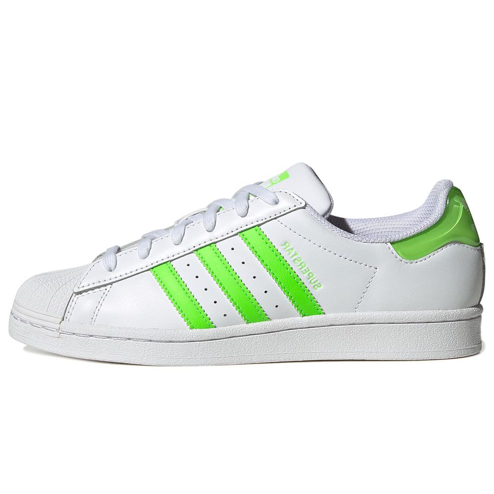Tênis Feminino Adidas Superstar Ícone de Estilo e Sofisticação